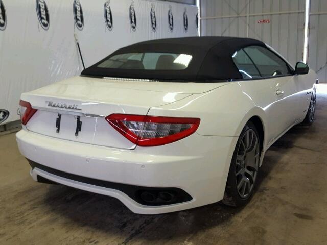 ZAM45MMA2E0100973 - 2014 MASERATI GRANTURISM WHITE photo 4