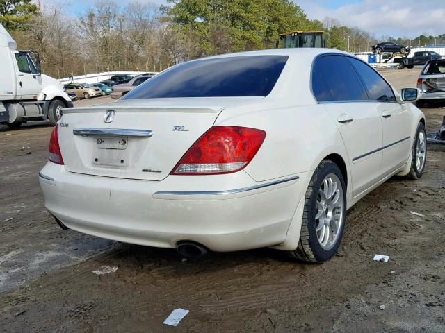 JH4KB16668C003319 - 2008 ACURA RL WHITE photo 4