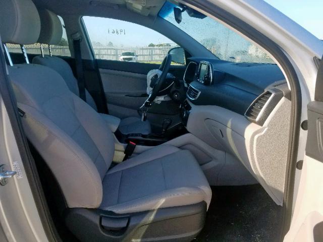 KM8J2CA44KU889166 - 2019 HYUNDAI TUCSON SE SILVER photo 5