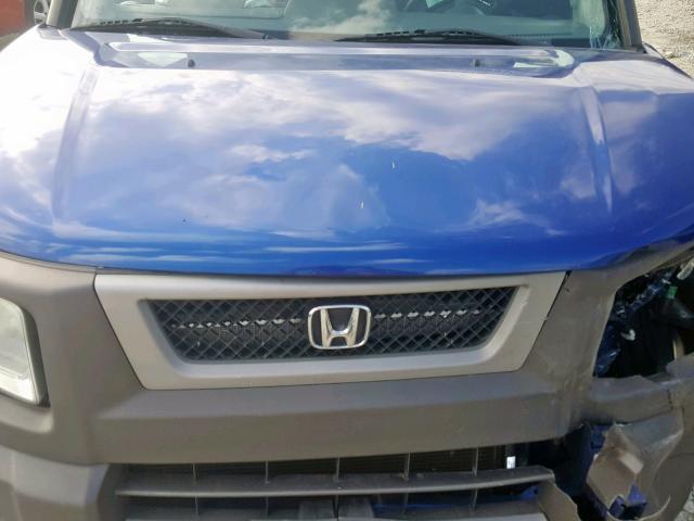 5J6YH28574L011552 - 2004 HONDA ELEMENT EX BLUE photo 7