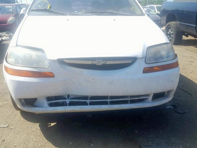 KL1TJ52614B190420 - 2004 CHEVROLET AVEO LS WHITE photo 9