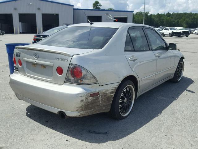 JTHBD192920037671 - 2002 LEXUS IS 300 SILVER photo 4