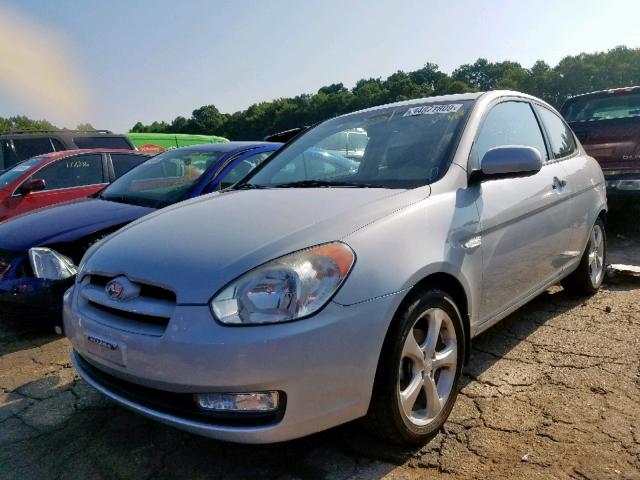 KMHCN3AC2AU154322 - 2010 HYUNDAI ACCENT SE SILVER photo 2