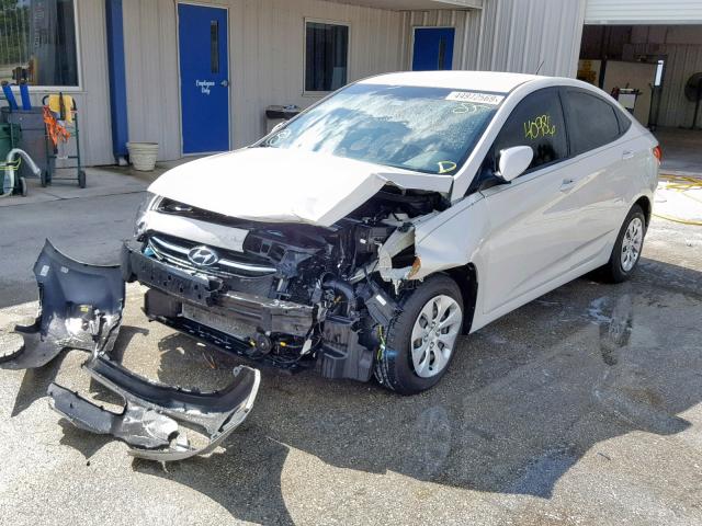 KMHCT4AE4GU950642 - 2016 HYUNDAI ACCENT SE WHITE photo 2