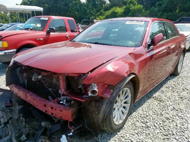 2C3CCAAGXEH321265 - 2014 CHRYSLER 300 RED photo 2