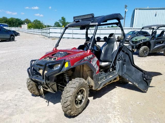 4XAVHE579GB676387 - 2016 POLARIS RZR 570 EP RED photo 2