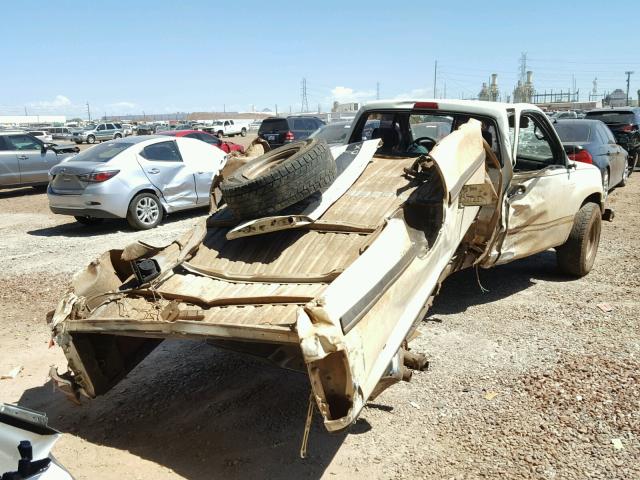 JT4VD21E0S0001037 - 1995 TOYOTA T100 DX WHITE photo 4