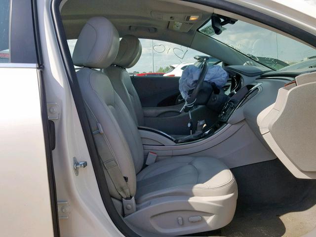 1G4GC5EC8BF334455 - 2011 BUICK LACROSSE C WHITE photo 5