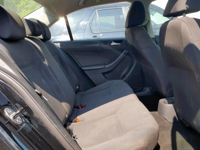 3VW2K7AJ3DM390563 - 2013 VOLKSWAGEN JETTA BASE Սև լուսանկար 6