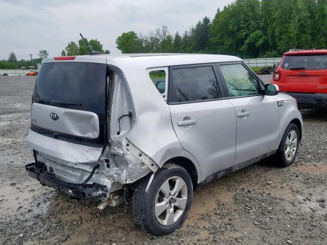 KNDJN2A23H7459057 - 2017 KIA SOUL SILVER photo 4