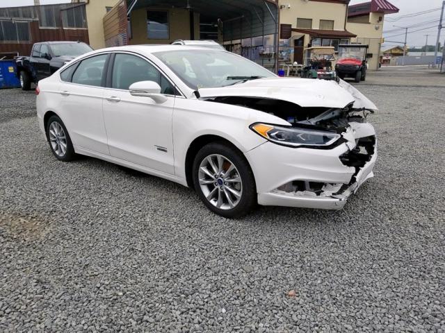 3FA6P0SU8HR153751 - 2017 FORD FUSION TIT WHITE photo 1