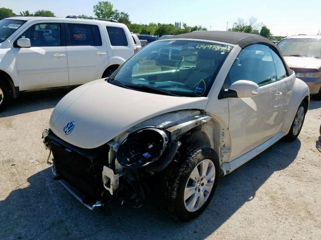 3VWRF31Y39M400928 - 2009 VOLKSWAGEN NEW BEETLE 白色 照片 2