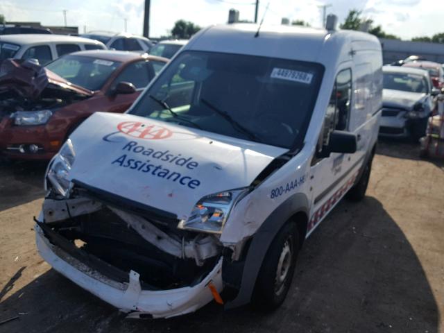 NM0LS7BN4BT044218 - 2011 FORD TRANSIT CO WHITE photo 2