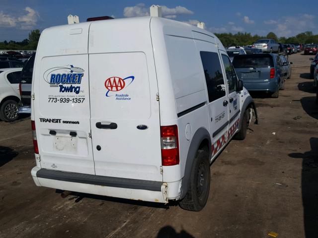 NM0LS7BN4BT044218 - 2011 FORD TRANSIT CO WHITE photo 4