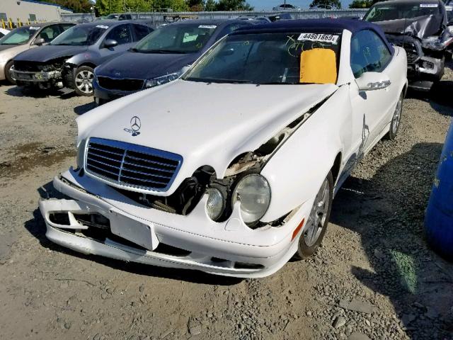 WDBLK65G83T142789 - 2003 MERCEDES-BENZ CLK 320 WHITE photo 2