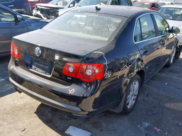 3VWSF71K37M044255 - 2007 VOLKSWAGEN JETTA 2.5 BLACK photo 4