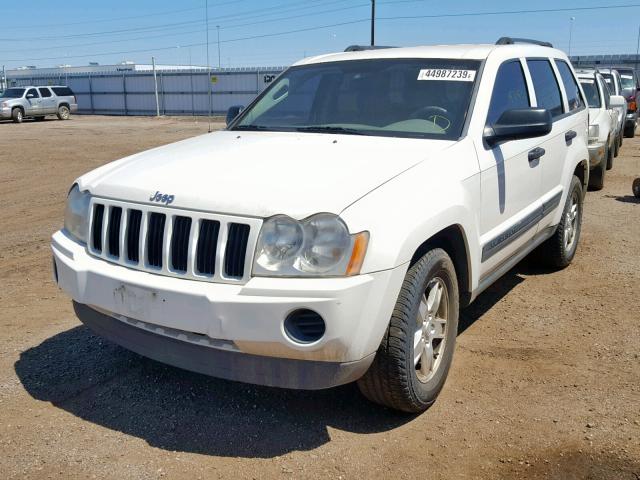 1J4GR48K25C589506 - 2005 JEEP GRAND CHER WHITE photo 2