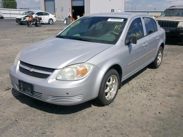 1G1AK54F257536501 - 2005 CHEVROLET COBALT SILVER photo 2