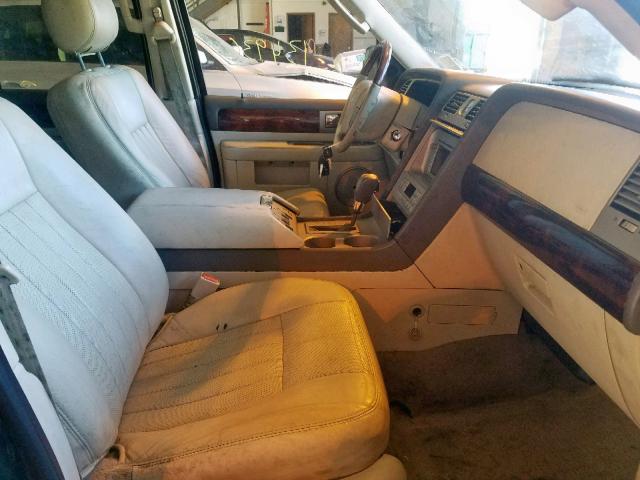 5LMFU28R34LJ21485 - 2004 LINCOLN NAVIGATOR BLACK photo 5