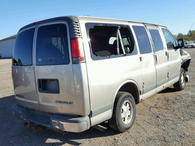 1GNFG15R721157449 - 2002 CHEVROLET EXPRESS G1 TAN photo 4