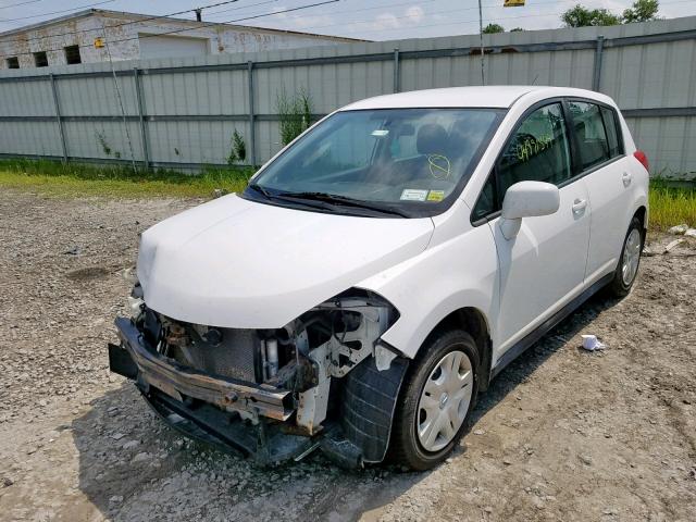 3N1BC1CP7BL434584 - 2011 NISSAN VERSA S WHITE photo 2