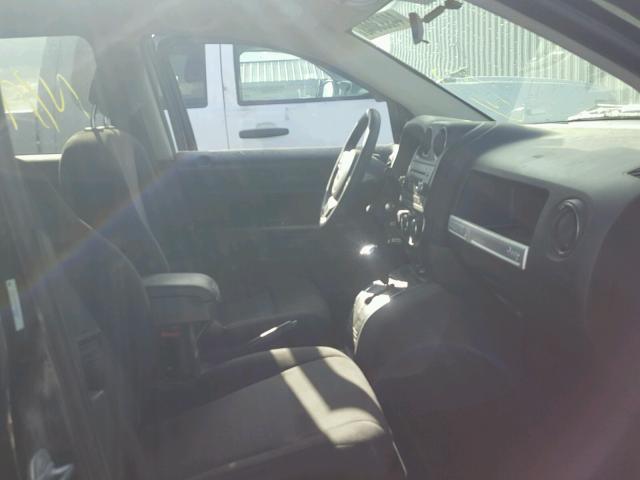 1C4NJCBA9FD325807 - 2015 JEEP COMPASS SP შავი ფოტო 5