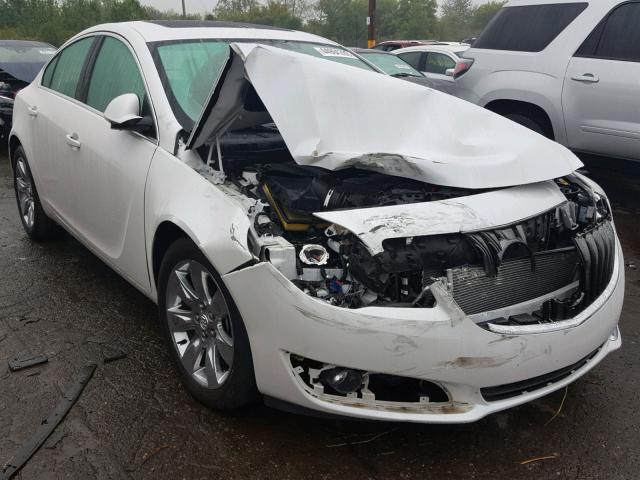 2G4GR5GXXH9132989 - 2017 BUICK REGAL PREM WHITE photo 1