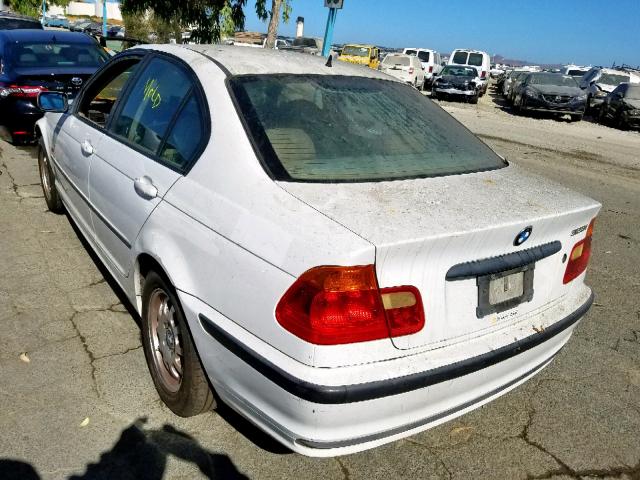 WBAAM333XXFP54267 - 1999 BMW 323 I AUTO WHITE photo 3