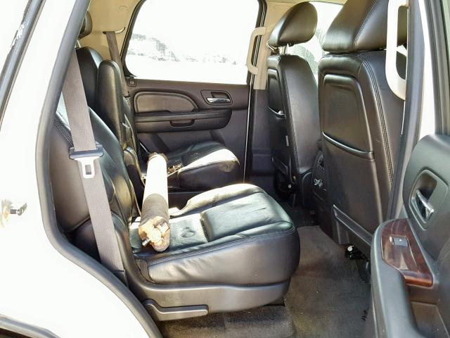 1GKUKEEF6AR157037 - 2010 GMC YUKON DENA WHITE photo 6