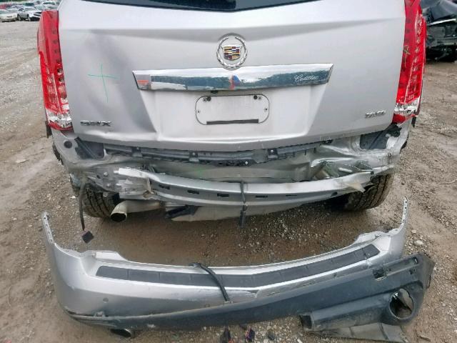 3GYFNDE33DS531093 - 2013 CADILLAC SRX PERFOR SILVER photo 9