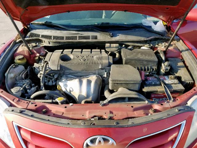 4T1BF3EK8BU640791 - 2011 TOYOTA CAMRY BASE RED photo 7