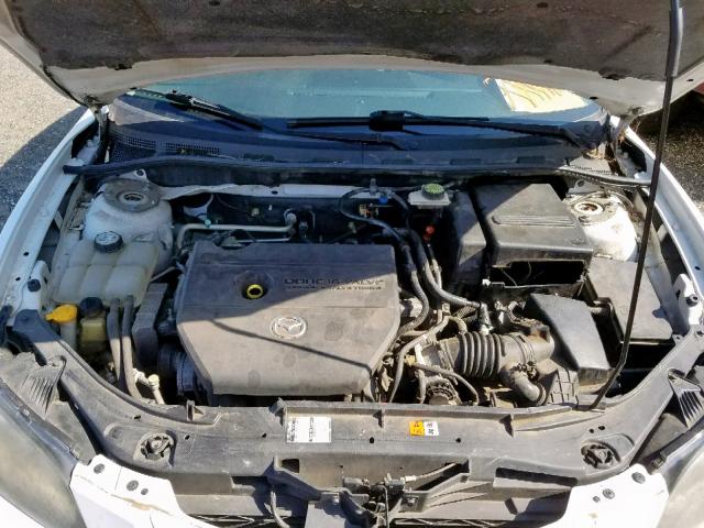 JM1BK323681791118 - 2008 MAZDA 3 S WHITE photo 7