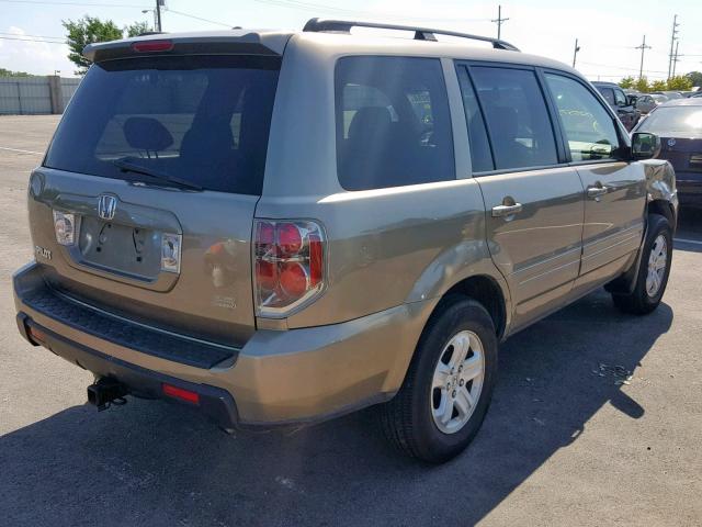 5FNYF28268B025579 - 2008 HONDA PILOT VP GOLD photo 4