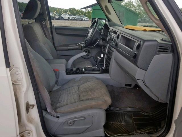 1J8HG48K56C342734 - 2006 JEEP COMMANDER WHITE photo 5