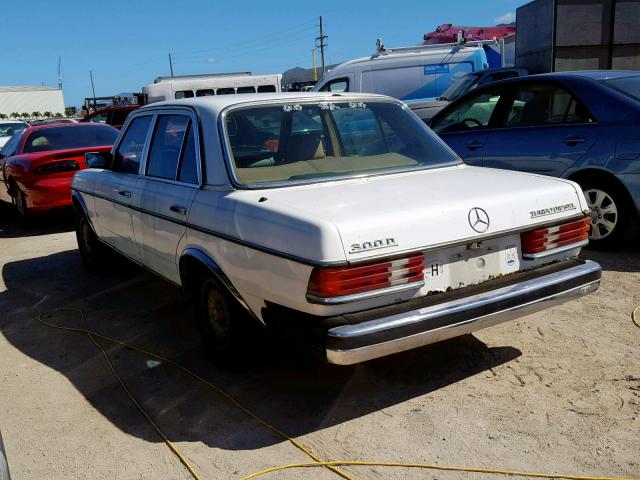 WDBAB33C9FA217053 - 1985 MERCEDES-BENZ 300 DT WHITE photo 3