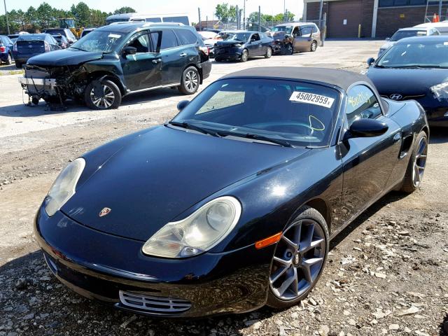 WP0CA29842U621543 - 2002 PORSCHE BOXSTER BLACK photo 2