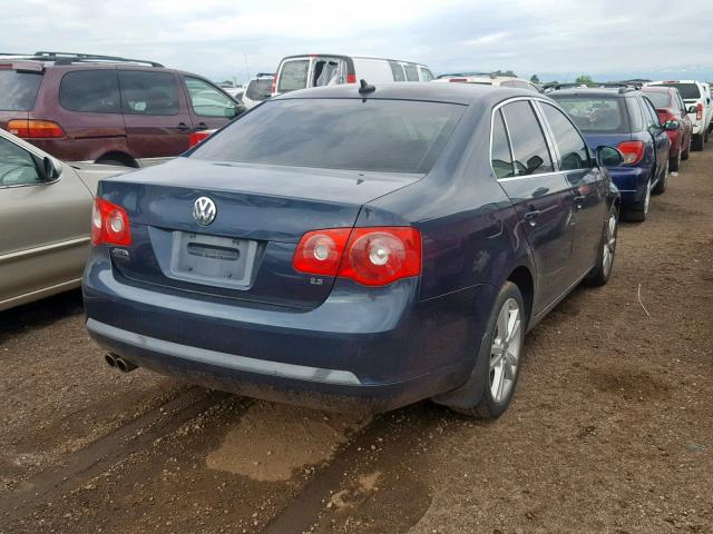 3VWJF81K17M025656 - 2007 VOLKSWAGEN JETTA 2.5 BLUE photo 4