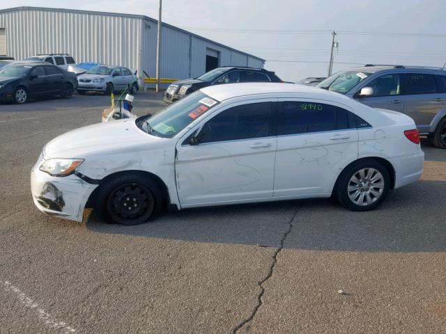 1C3CCBAB8EN123978 - 2014 CHRYSLER 200 LX WHITE photo 9