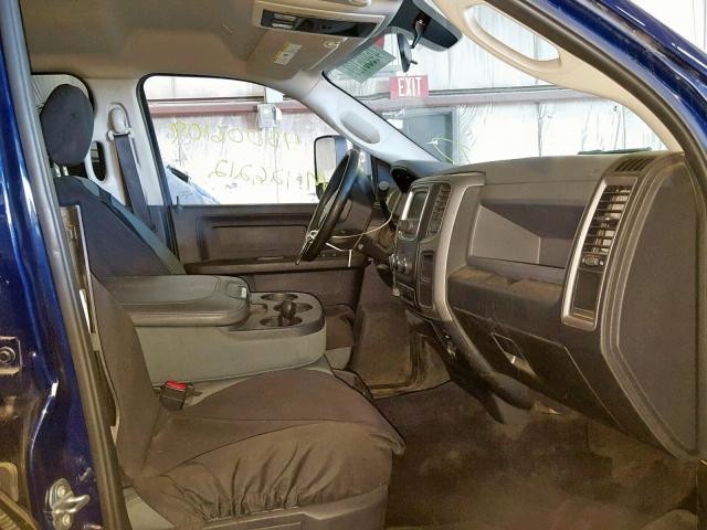 3C63RRGL1HG584771 - 2017 RAM 3500 ST BLACK photo 5