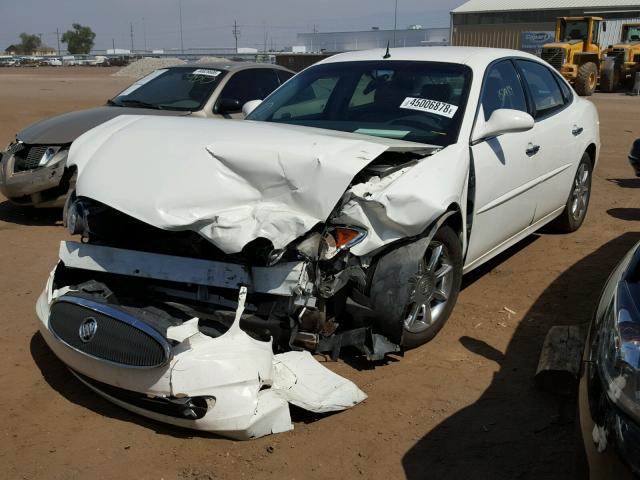 2G4WE537551295721 - 2005 BUICK LACROSSE C WHITE photo 2