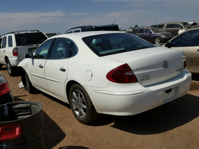 2G4WE537551295721 - 2005 BUICK LACROSSE C WHITE photo 3