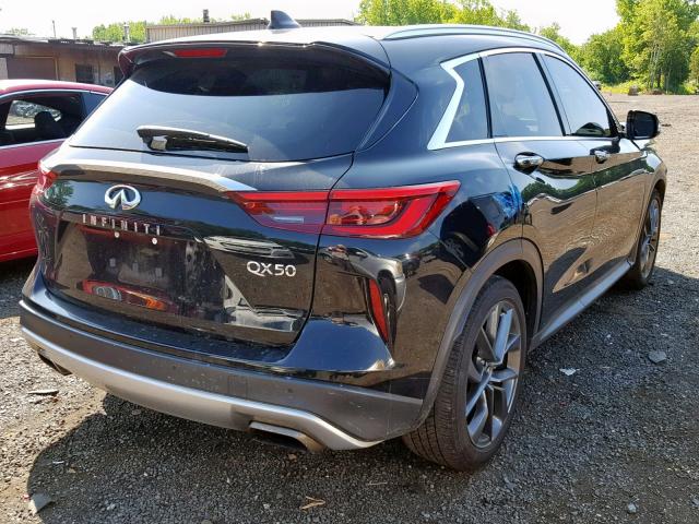 3PCAJ5M31KF105279 - 2019 INFINITI QX50 ESSEN BLACK photo 4