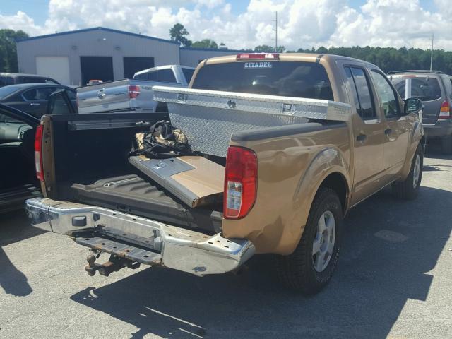 1N6AD07U25C408911 - 2005 NISSAN FRONTIER C ORANGE photo 4