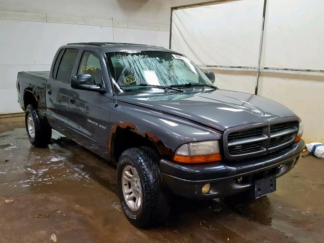 1B7HG38N02S580065 - 2002 DODGE DAKOTA QUA GRAY photo 1