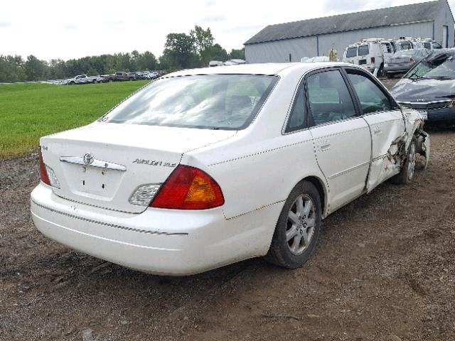 4T1BF28B4YU018686 - 2000 TOYOTA AVALON WHITE photo 4