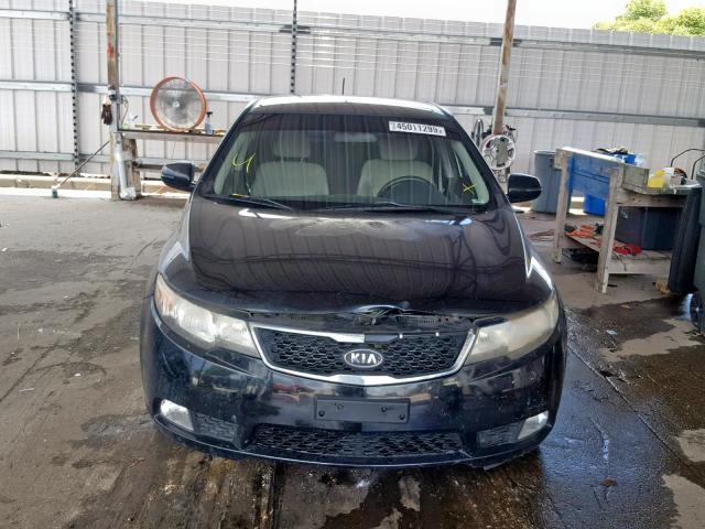 KNAFU4A27C5578848 - 2012 KIA FORTE EX BLACK photo 9