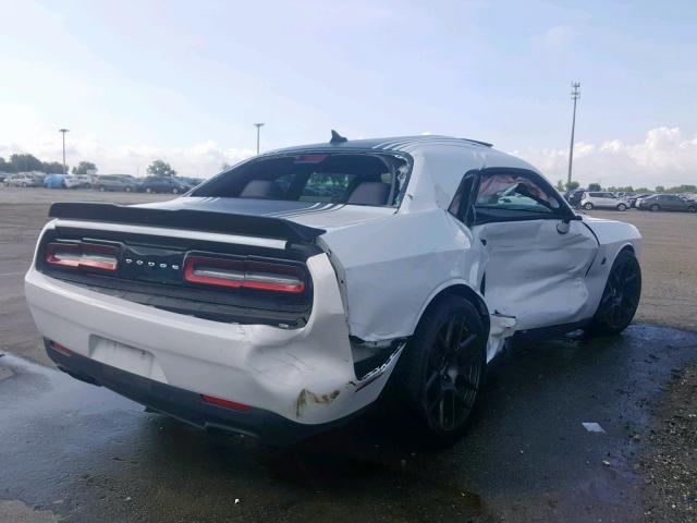 2C3CDZFJ7GH288731 - 2016 DODGE CHALLENGER WHITE photo 4