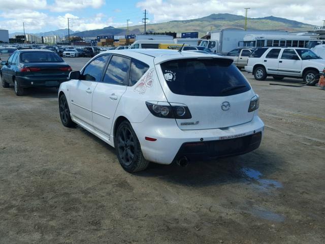 JM1BK343481865004 - 2008 MAZDA 3 HATCHBAC WHITE photo 3