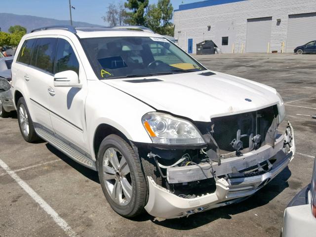 4JGBF7BE1BA668519 - 2011 MERCEDES-BENZ GL 450 4MA WHITE photo 1