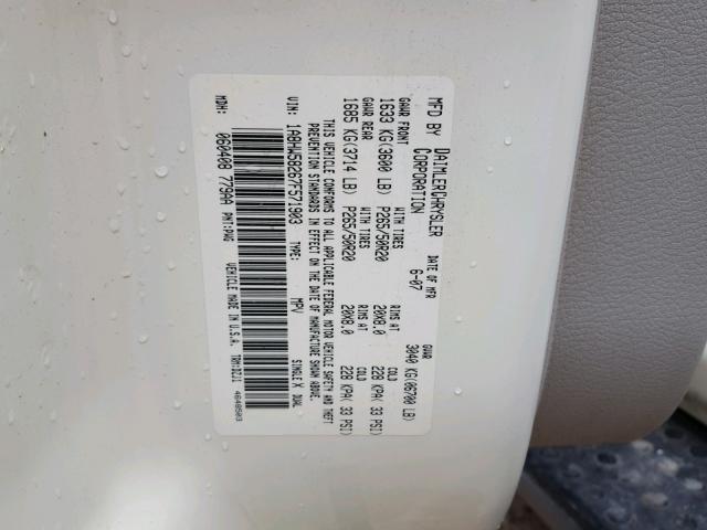 1A8HW58267F571903 - 2007 CHRYSLER ASPEN LIMI CREAM photo 10